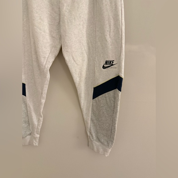 Nike Sportswear Joggers Cream White Navy Stripe Sweatpants XL Streetwear - Picture 4 of 9